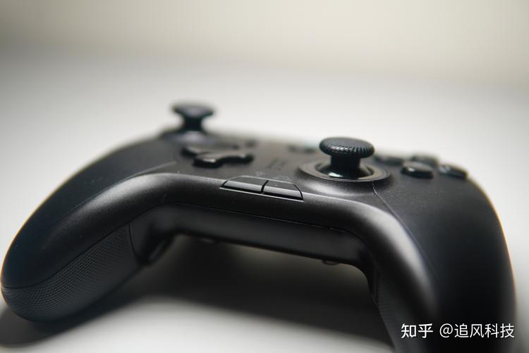 玩吃鸡用哪种游戏手柄比较好