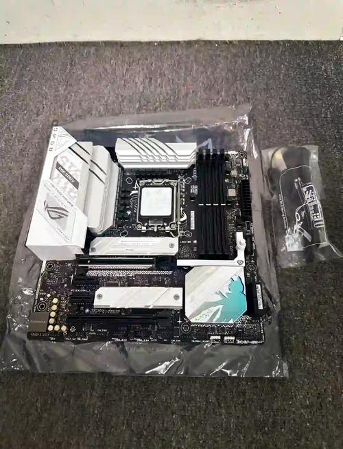 z690吹雪有蓝牙吗